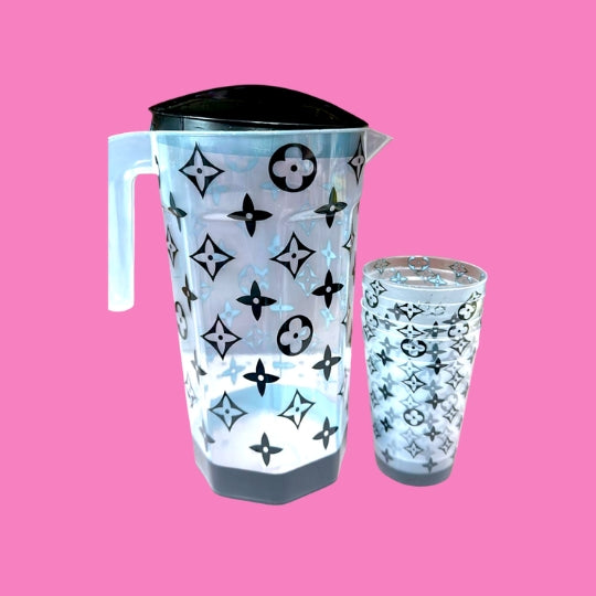 Fashion Pitcher W/4 Cups