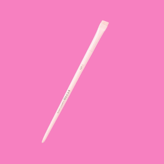 Beauty Creations BCV20 Angled Eye Brush